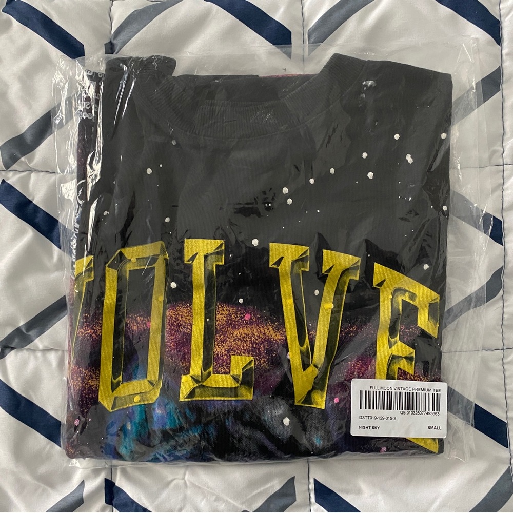 *BNIB* Darc Sport Full Moon Vintage Premium Tee. Size S